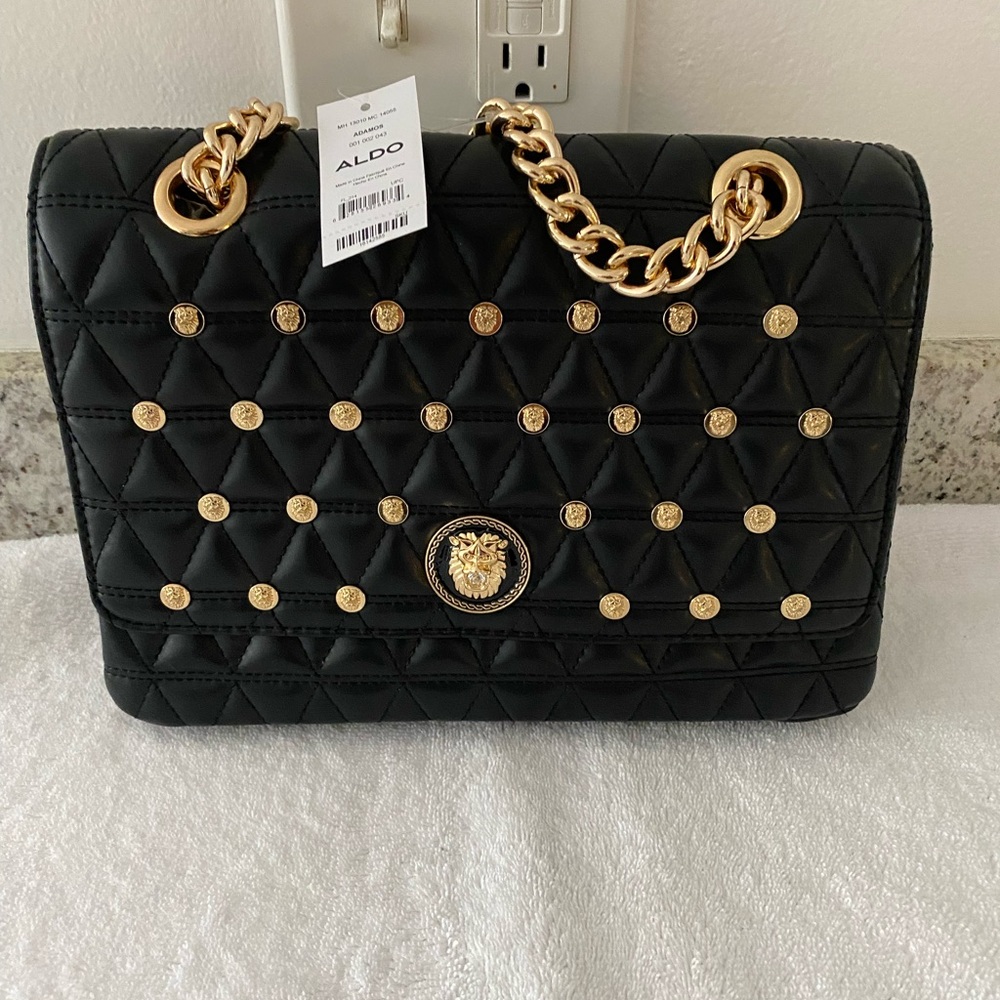 NWT ALDO Adams Black Quilted Shoulder Bag with Gold Chain and hardware. 11x8x4